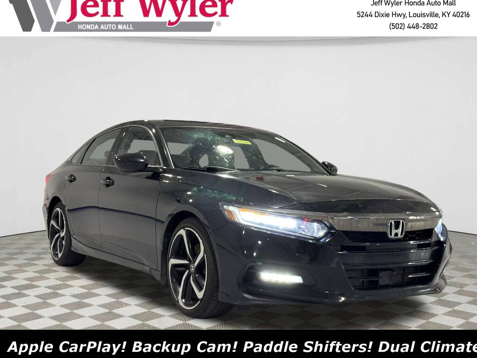 HONDA ACCORD 2018 1HGCV1F33JA148596 image