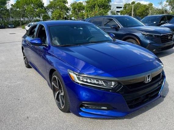 HONDA ACCORD 2018 1HGCV1F3XJA025457 image