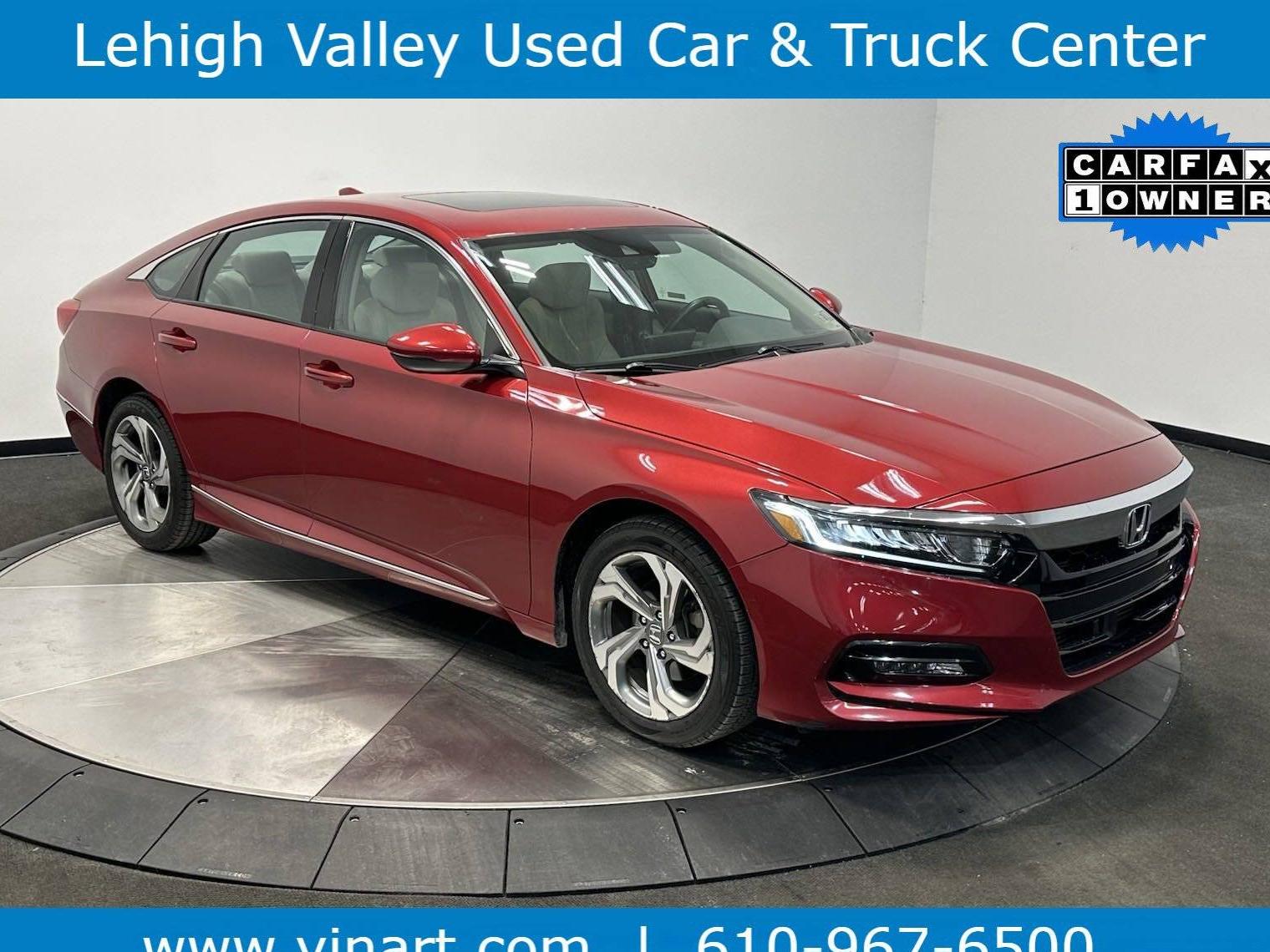 HONDA ACCORD 2018 1HGCV1F54JA073022 image