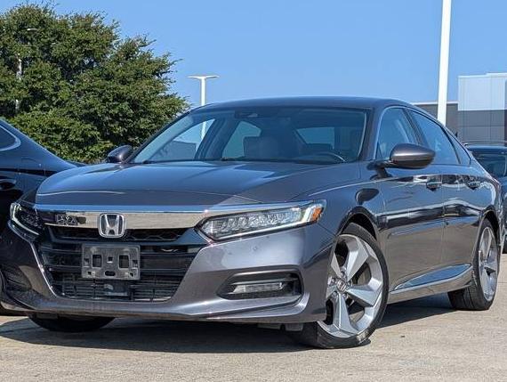 HONDA ACCORD 2018 1HGCV2F91JA002661 image