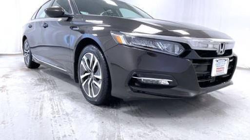 HONDA ACCORD 2018 1HGCV3F4XJA016231 image