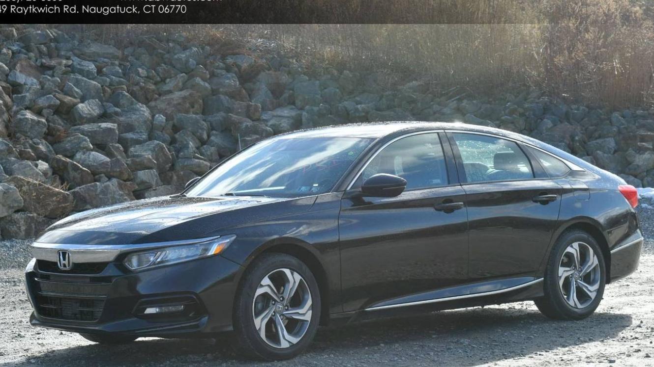 HONDA ACCORD 2018 1HGCV1F55JA137472 image