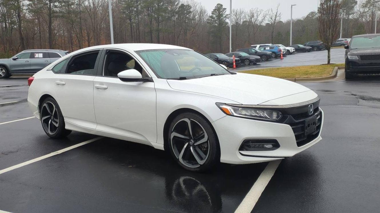 HONDA ACCORD 2018 1HGCV1F31JA078127 image