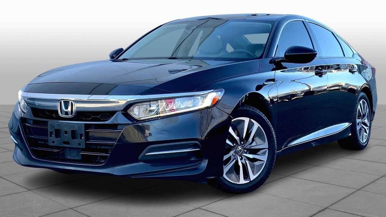 HONDA ACCORD 2018 1HGCV3F18JA005816 image