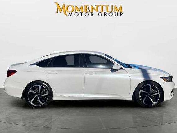 HONDA ACCORD 2018 1HGCV1F33JA178004 image HONDA ACCORD 2018 1HGCV1F33JA178004 image