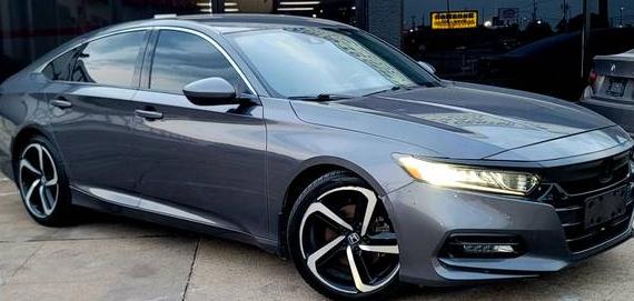 HONDA ACCORD 2018 1HGCV1F3XJA143444 image