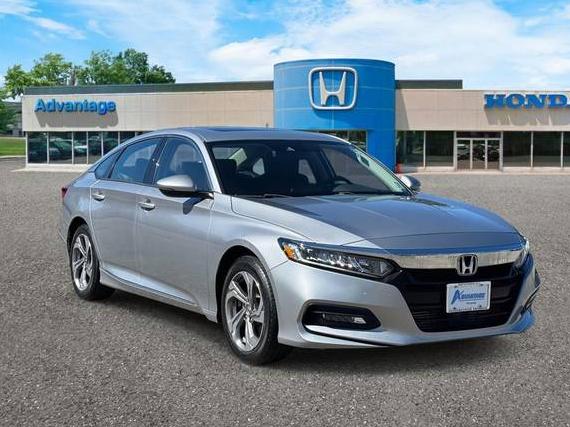 HONDA ACCORD 2018 1HGCV2F58JA001911 image