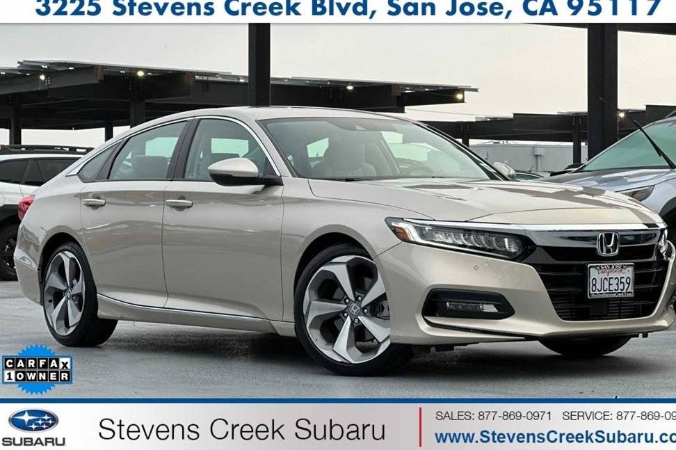 HONDA ACCORD 2018 1HGCV1F90JA111736 image