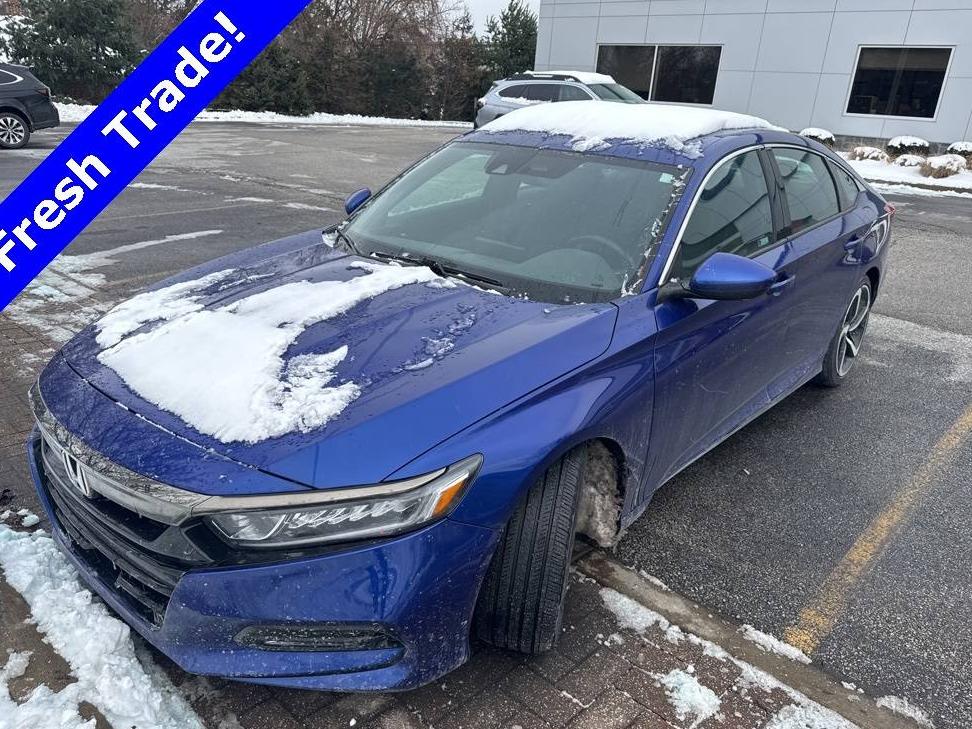 HONDA ACCORD 2018 1HGCV1F30JA140732 image