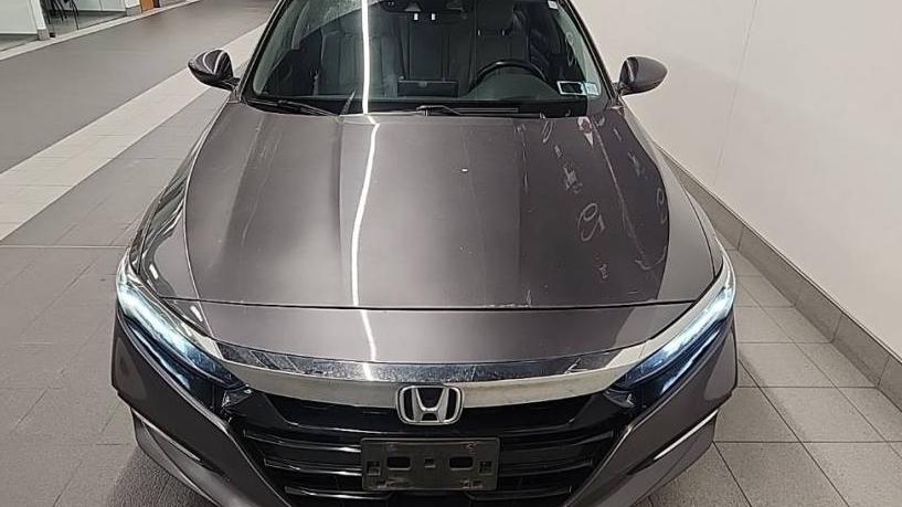 HONDA ACCORD 2018 1HGCV3F9XJA011025 image