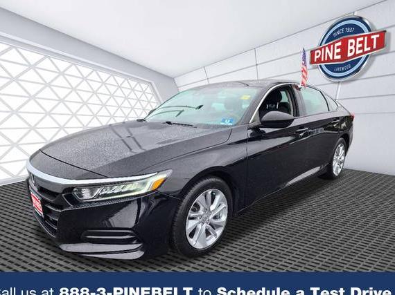 HONDA ACCORD 2018 1HGCV1F11JA173804 image