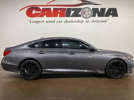 HONDA ACCORD 2018 1HGCV1F30JA056264 image