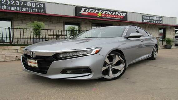 HONDA ACCORD 2018 1HGCV2F90JA023095 image