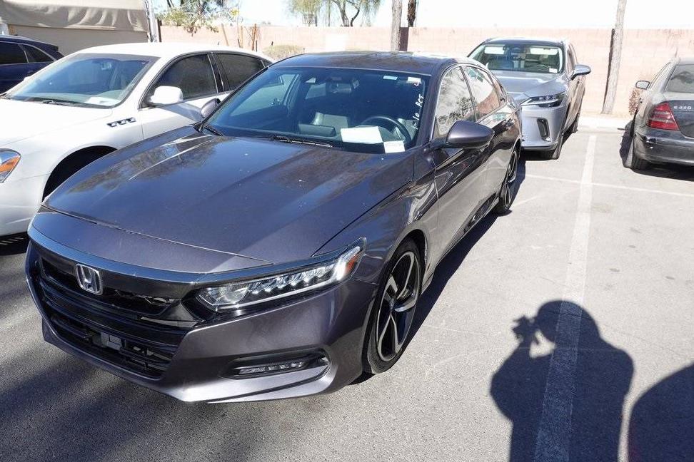 HONDA ACCORD 2018 1HGCV1F34JA179534 image