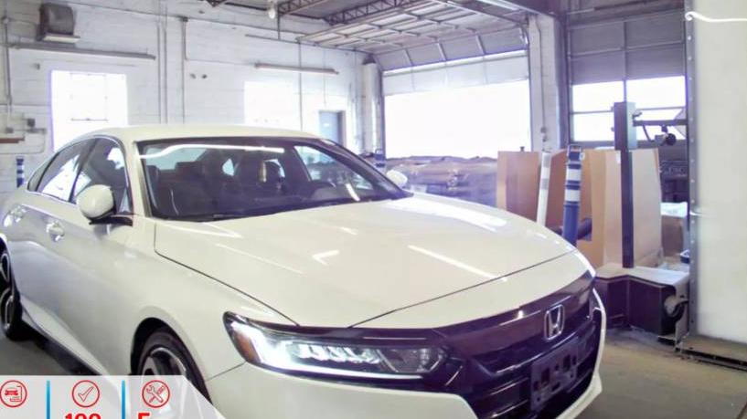 HONDA ACCORD 2018 1HGCV1F30JA107598 image