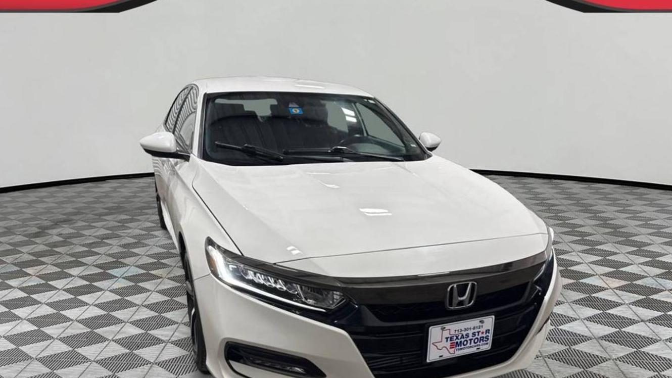 HONDA ACCORD 2018 1HGCV1F35JA175377 image