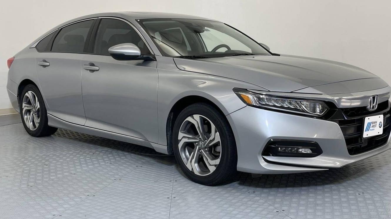 HONDA ACCORD 2018 1HGCV1F51JA155967 image