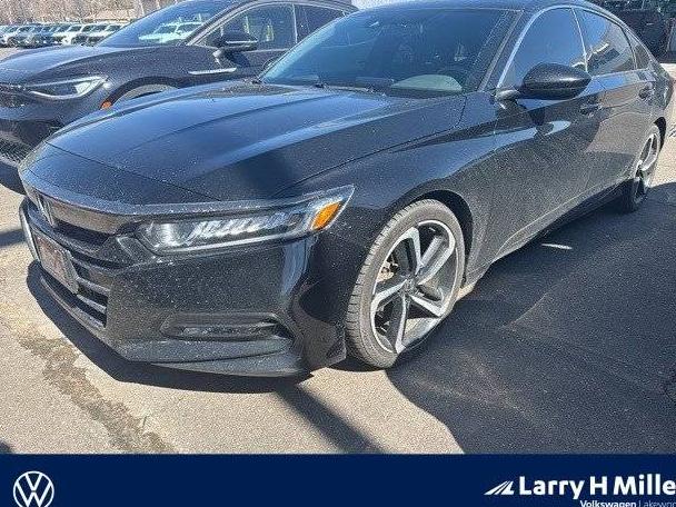 HONDA ACCORD 2018 1HGCV1F38JA048137 image