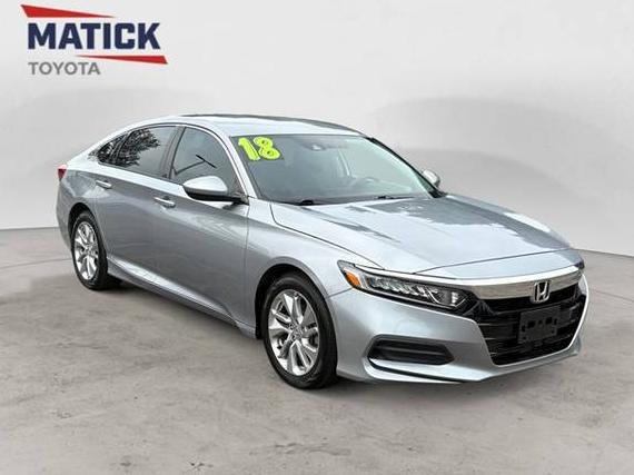 HONDA ACCORD 2018 1HGCV1F16JA256712 image