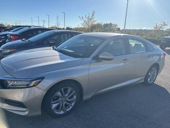 HONDA ACCORD 2018 1HGCV1F10JA042735 image