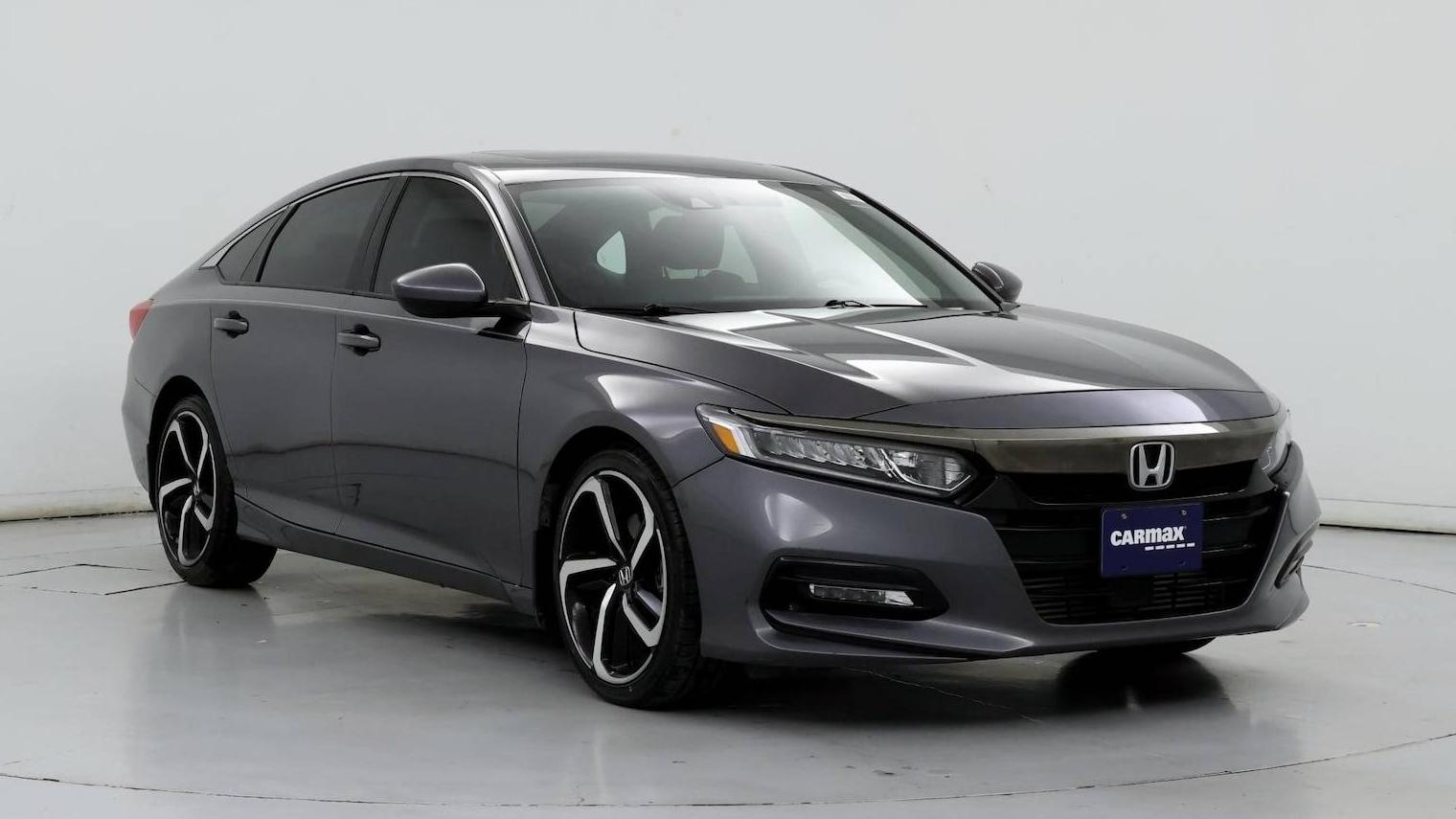 HONDA ACCORD 2018 1HGCV2F37JA001154 image