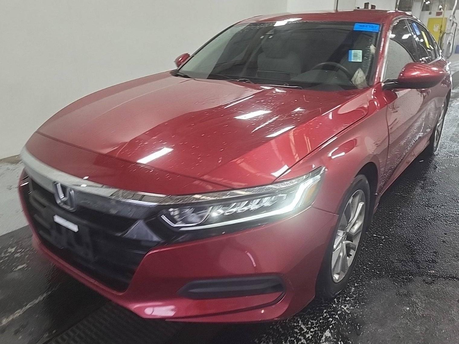 HONDA ACCORD 2018 1HGCV1F1XJA026607 image