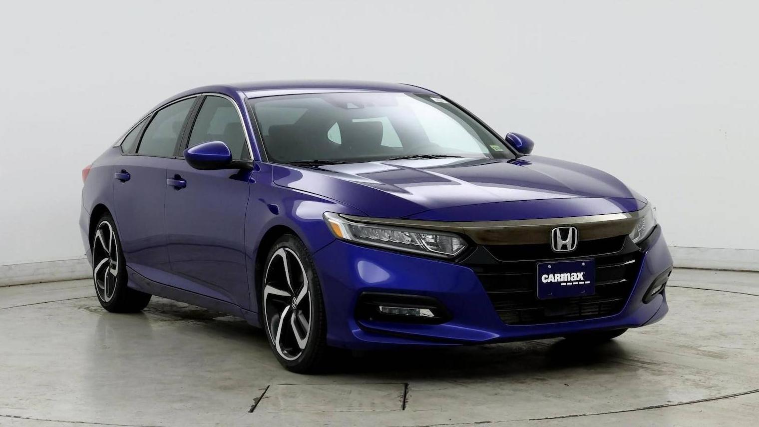 HONDA ACCORD 2018 1HGCV1E33JA121934 image