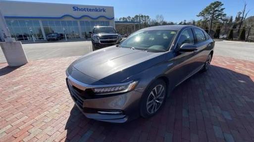 HONDA ACCORD 2018 1HGCV3F94JA005799 image