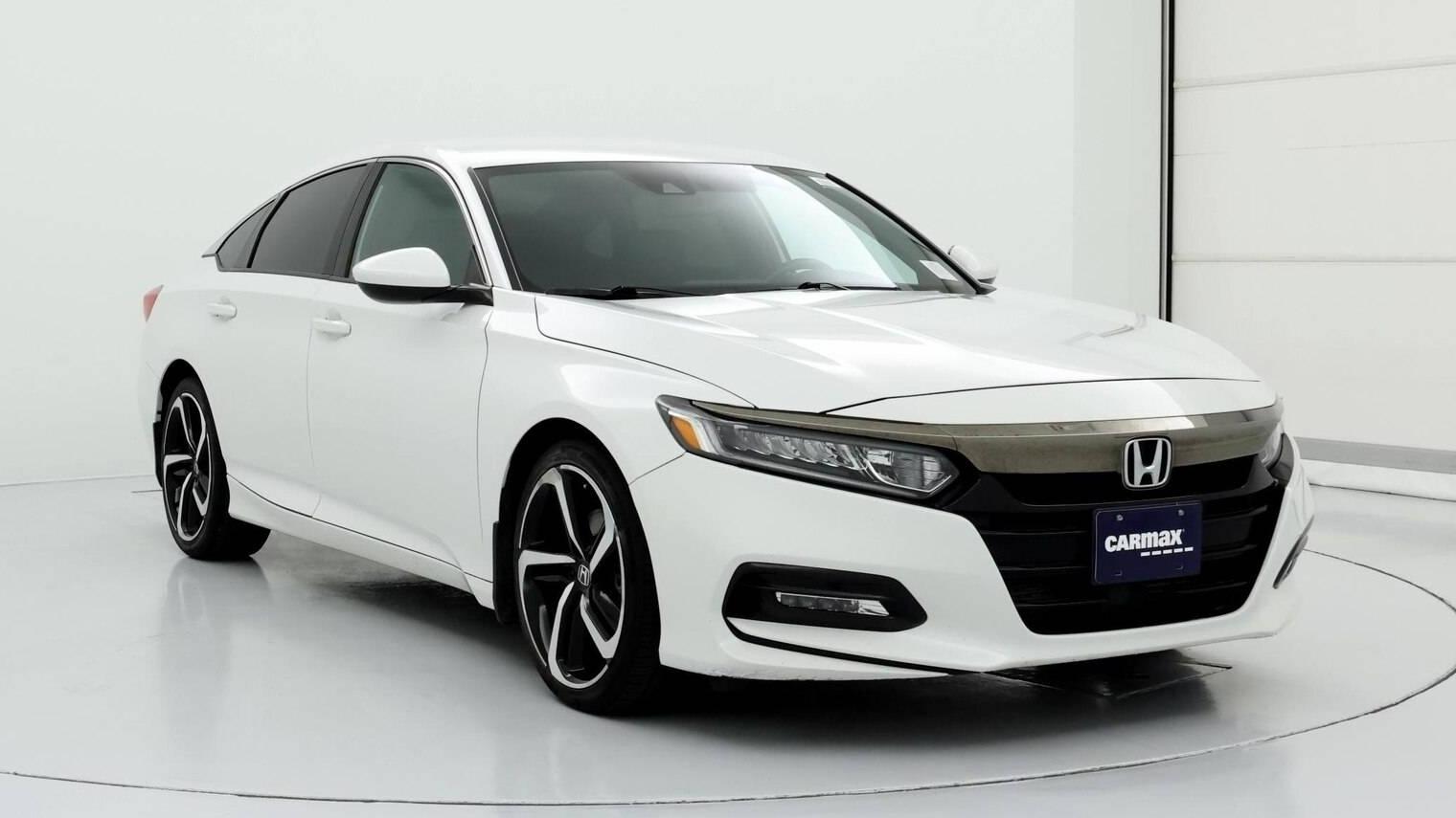 HONDA ACCORD 2018 1HGCV1F31JA248437 image