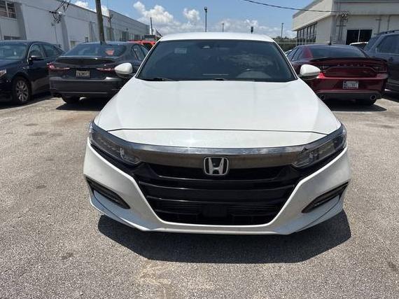 HONDA ACCORD 2018 1HGCV1F32JA139243 image