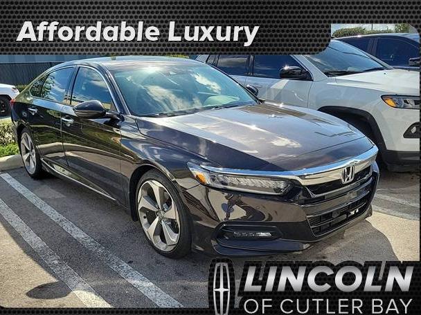 HONDA ACCORD 2018 1HGCV2F90JA043654 image