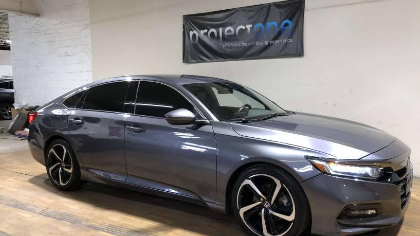 HONDA ACCORD 2018 1HGCV1E35JA218830 image
