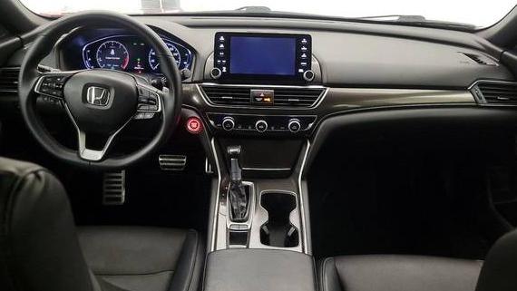 HONDA ACCORD 2018 1HGCV1F37JA160122 image