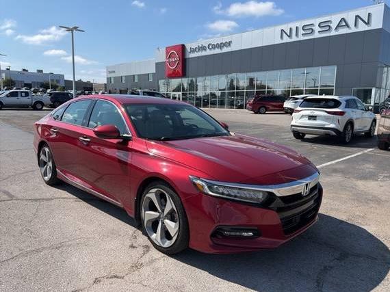 HONDA ACCORD 2018 1HGCV1F95JA131772 image