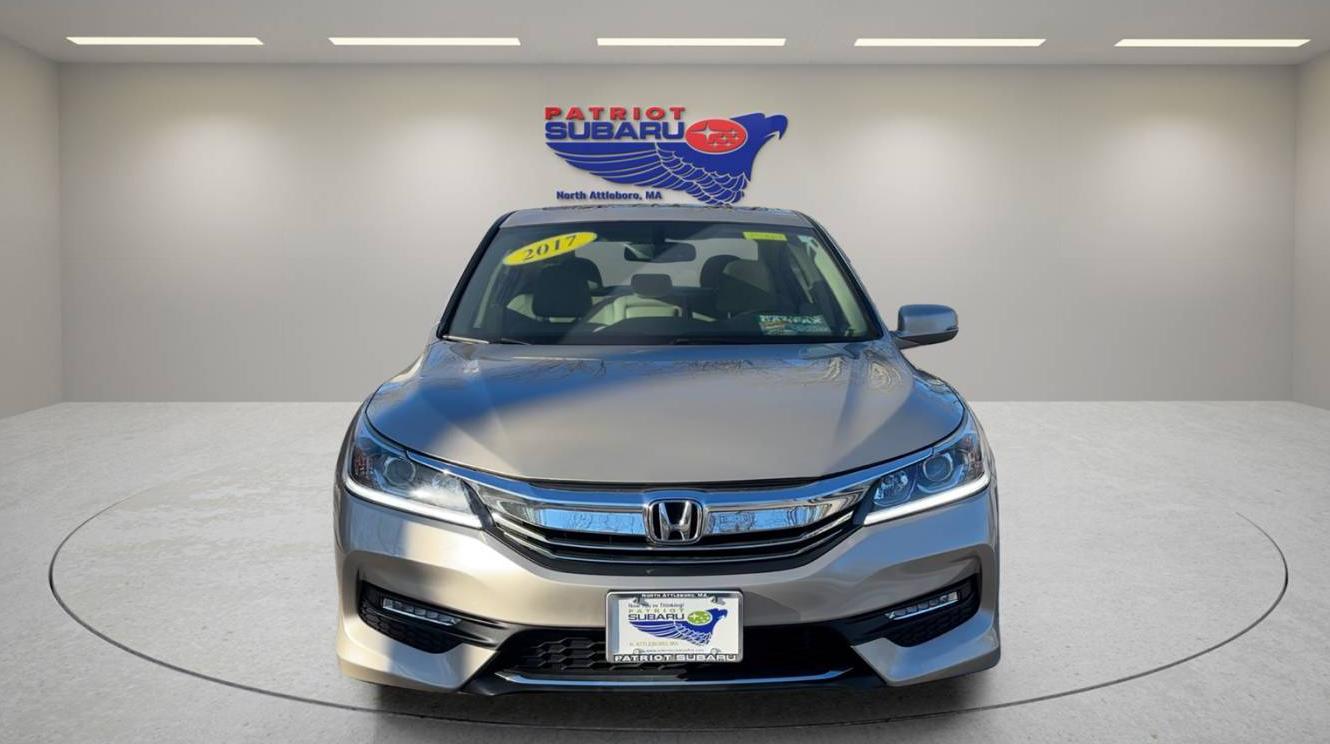 HONDA ACCORD 2017 1HGCR2F83HA048515 image