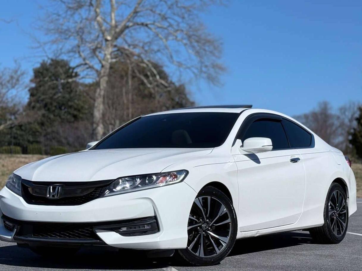 HONDA ACCORD 2017 1HGCT1B62HA006742 image