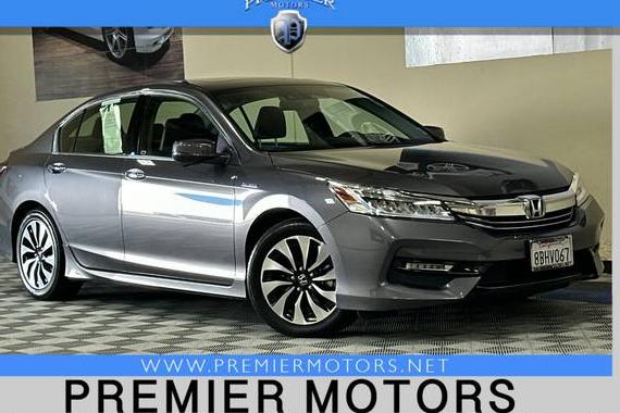 HONDA ACCORD 2017 JHMCR6F76HC028324 image