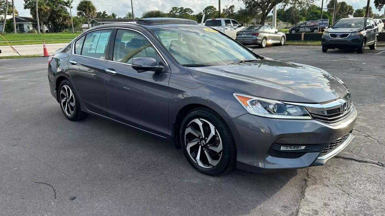 HONDA ACCORD 2017 1HGCR2F87HA096762 image