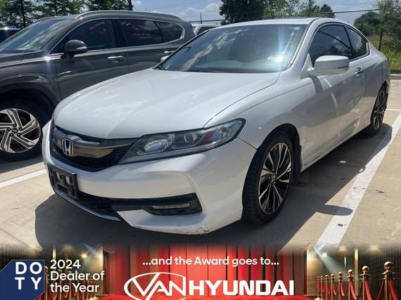 HONDA ACCORD 2017 1HGCT2B85HA005530 image