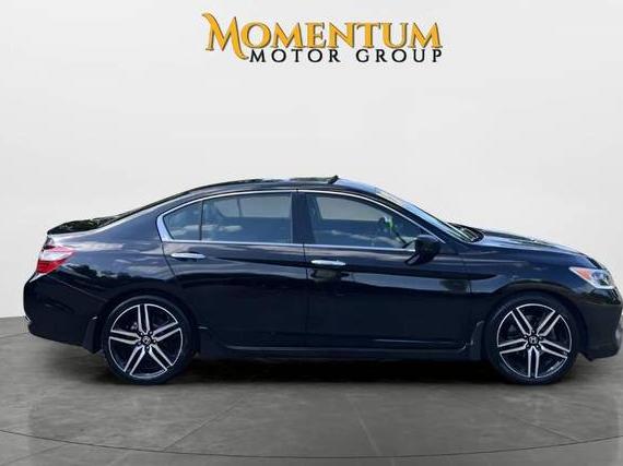 HONDA ACCORD 2017 1HGCR2F58HA128835 image HONDA ACCORD 2017 1HGCR2F58HA128835 image