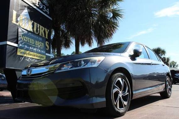 HONDA ACCORD 2017 1HGCR2F35HA195567 image