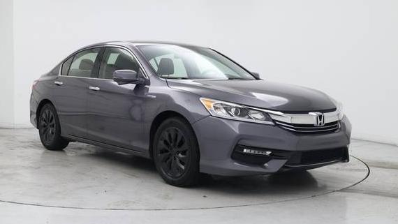 HONDA ACCORD 2017 JHMCR6F58HC029182 image