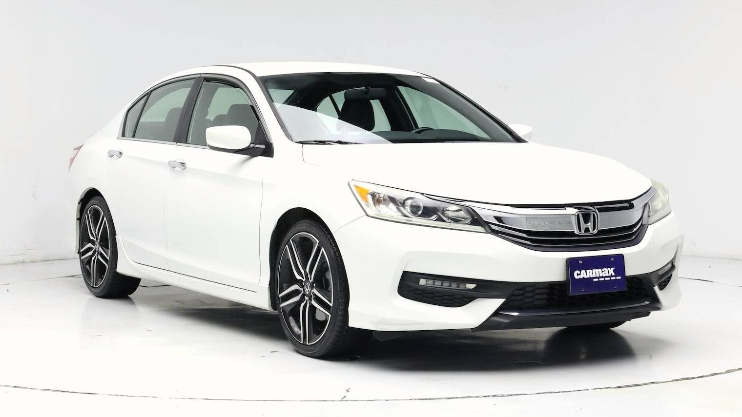 HONDA ACCORD 2017 1HGCR2F51HA022694 image