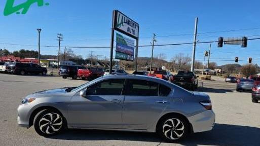 HONDA ACCORD 2017 1HGCR2F82HA263576 image