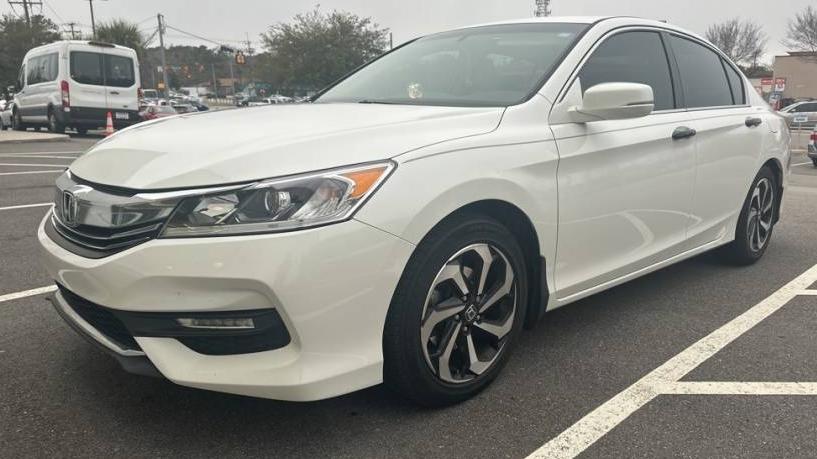 HONDA ACCORD 2017 1HGCR3F84HA000558 image