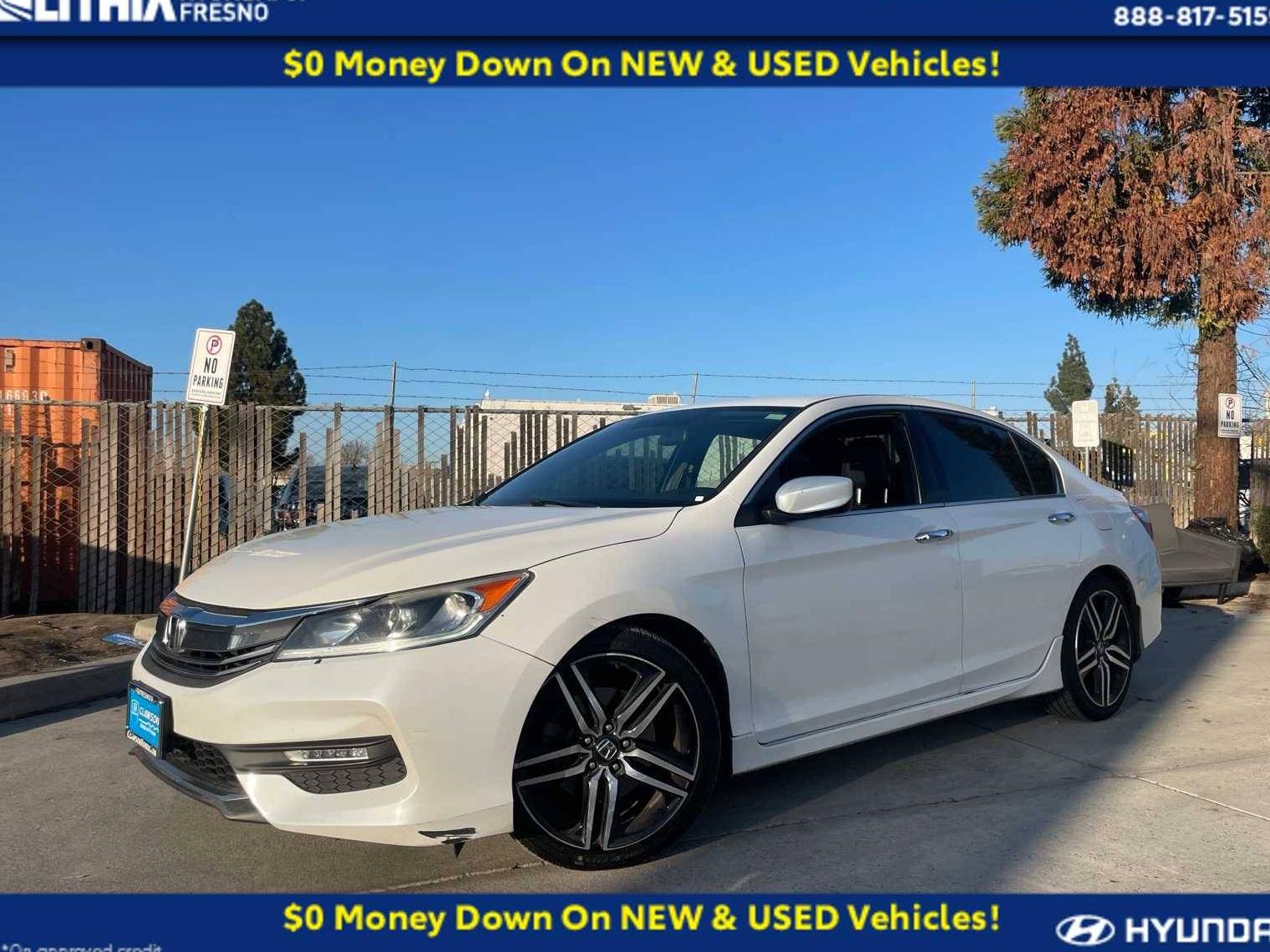 HONDA ACCORD 2017 1HGCR2F5XHA150187 image