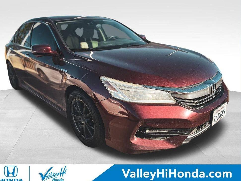 HONDA ACCORD 2017 JHMCR6F70HC015195 image