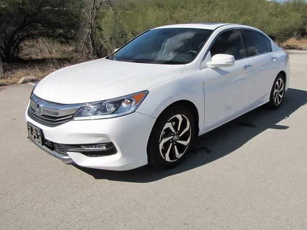 HONDA ACCORD 2017 1HGCR2F9XHA002298 image