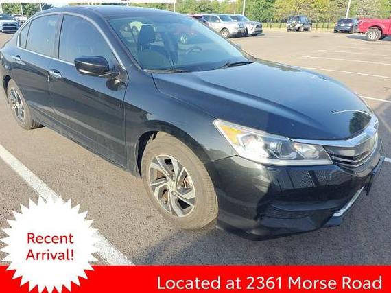 HONDA ACCORD 2017 1HGCR2F34HA082791 image