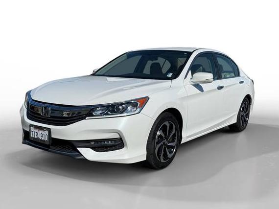 HONDA ACCORD 2017 1HGCR2F75HA132780 image